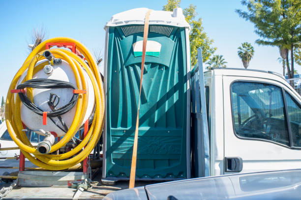 Portable Toilet Options We Offer in Halstead, KS